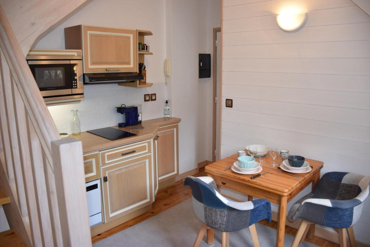 Petit Duplex De Charme Sous Les Toits Du Mont-Dore מראה חיצוני תמונה